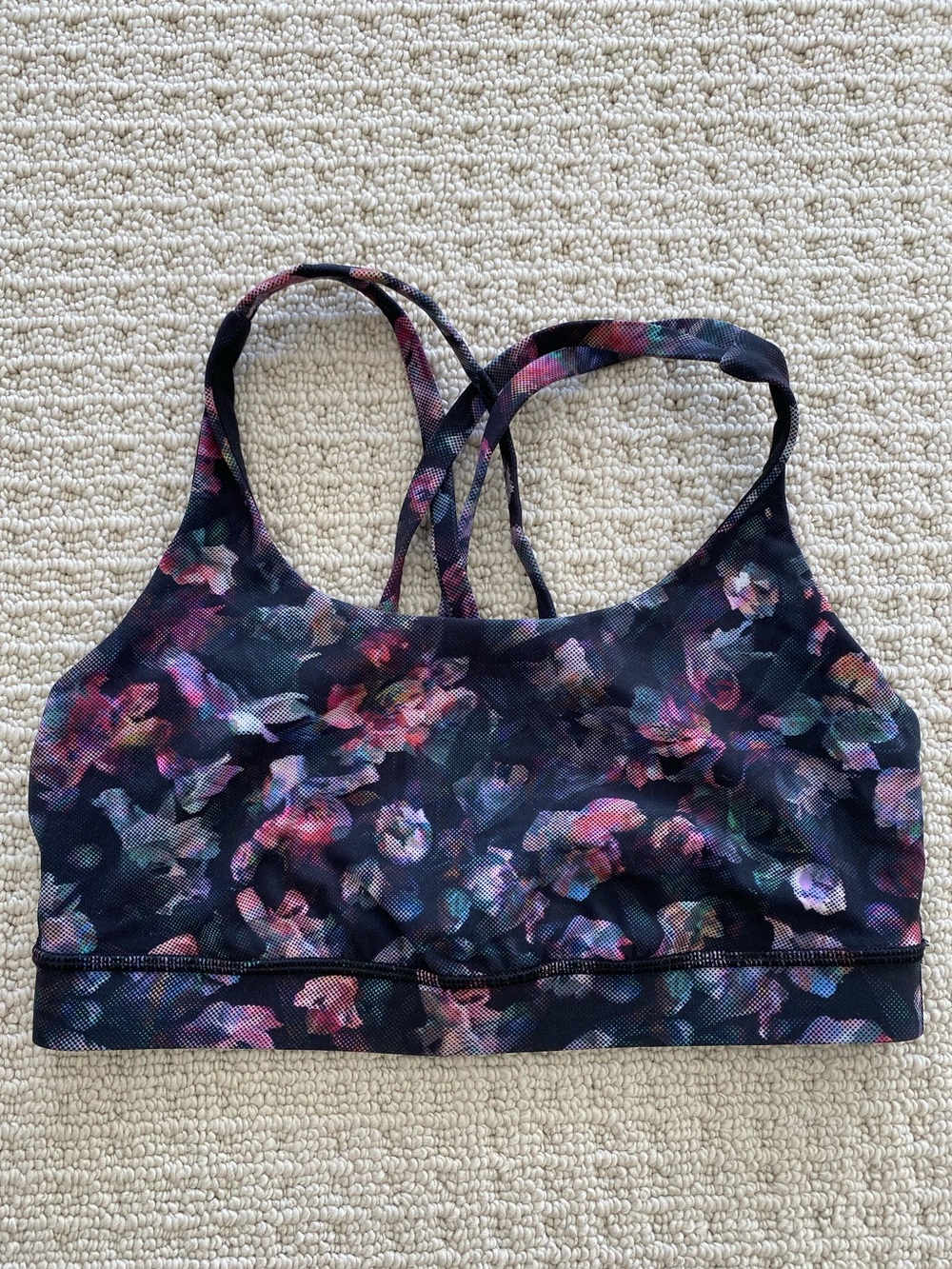 Lululemon Energy Bra Black Floral Pink Sz 6 Yoga Run Sports Workout Rare